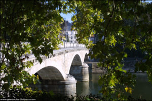 Pont de la république Besançon (Doubs)
