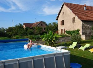 Piscine et jardin commun.1
